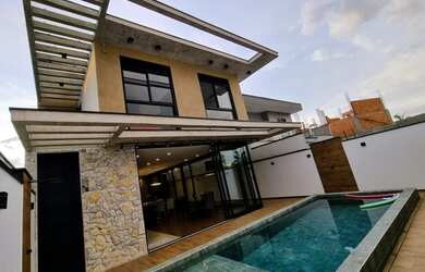 Imagem 4: Lindíssimo sobrado para venda com 270 m2 com 3 suítes!!! Ibiti Royal!!!