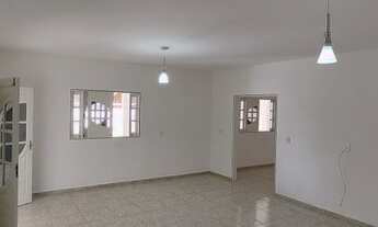 Imagem 7: ALUGO CASA SANTA AMÉLIA 6/4/ VARANDA