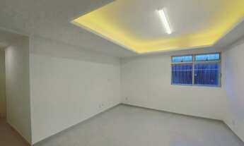 Imagem: Espinheiro - 02 Qtos - 01 Vaga de garagem