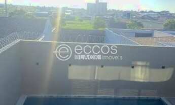 Imagem 4: Casa para aluguel, 4 quartos, 3 suítes, 3 vagas, LOTEAMENTO PORTAL DO VALE II - Uberlândia