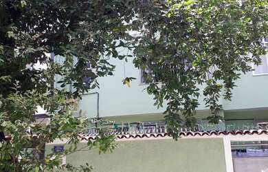 Imagem 2: Prédio de TRÊS ANDARES+TERRAÇO