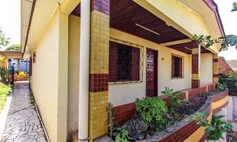 Imagem 2: Duas casas no mesmo terreno