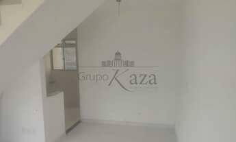 Imagem 2: Casa de condomínio para aluguel e venda tem 58 metros quadrados com 2 quartos