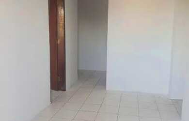 Imagem 5: Apartamento com 2 dormitórios para alugar, 70 m² por R$ 600,00/mês - Lagoa Redonda - Forta