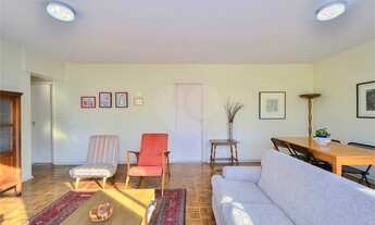 Imagem 7: Pinheiros perto do metrô