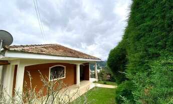 Imagem: Casa para alugar em Fazendinha de 283.00m²