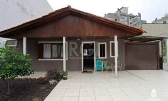 Imagem: Casa para Venda - 295m², 4 dormitórios