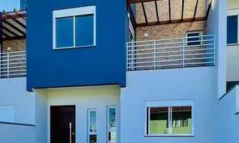 Imagem: Linda casa nova à venda em Garopaba com