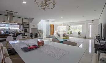 Imagem 3: Casa para Aluguel - Bosque da Saúde, 4 Quartos, 280 m2