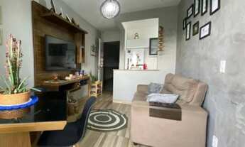 Imagem: Apto 2/4 Com Varanda Reformado