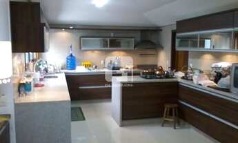 Imagem 7: Casa de 4 dormitórios no Córrego Grande