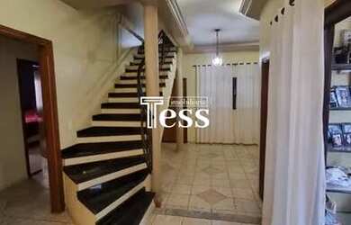 Imagem 4: ALUGA ou VENDE - Casa Sobrado com 4 dormitórios lavabo escritório closet piscina churrasqu