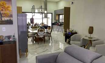 Imagem 2: Casa em Condomínio - / Residencial / Jardim América II