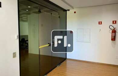 Imagem 2: Conjunto para alugar, 300 m² por R$ 28.860,16/mês - Vila Olímpia - São Paulo/SP