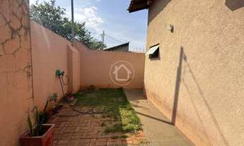 Imagem 2: Casa 2 quartos + 1 suíte