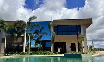 Imagem 4: Lote com 360m2 em condomínio de alto luxo na Aruana