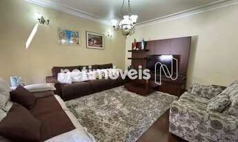 Imagem 5: Oportunidade imperdível no Nova Floresta Casa ampla com excelente potencial!