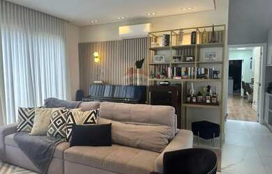 Imagem 2: Casa Alto Padrão com 3 Suítes para alugar em Condomínio Fechado por R$ 12.000,00/mês - Ati