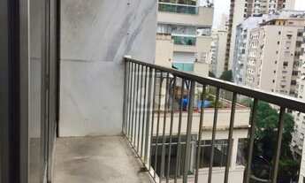 Imagem 7: LOCALIDADE EXCEPCIONAL - PORTARIA 24 HORAS - SALÃO 3 AMBIENTES - VARANDA - 4 QUARTOS - SOL