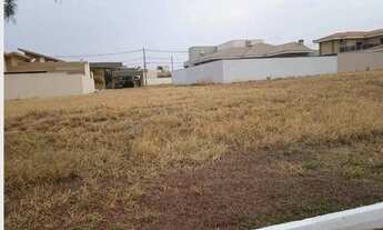 Imagem: Terreno Plano e Regularizado no Condomínio