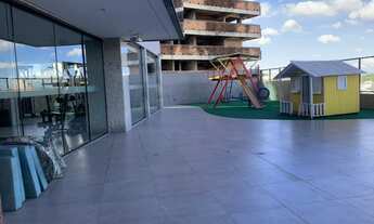 Imagem 7: Apartamento para venda possui 220 metros quadrados com 4 quartos