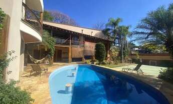 Imagem: Casa Residencial ou Comercial, 4 Quartos