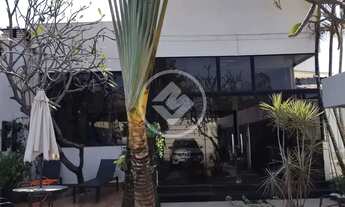 Imagem 3: Casa no centro de Várzea Grande, 1 km do Aeroporto, casa com Piscina, quarto com banheira