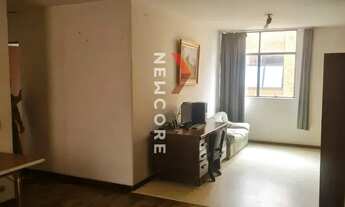 Imagem 2: Apartamento em Rua Atílio Bório - Cristo Rei - Curitiba/PR