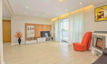 Imagem 6: Imóvel para venda possui 138 metros quadrados com 3 quartos em Alto da Glória - Curitiba