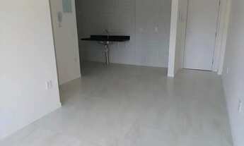 Imagem 5: Miramar - Vendo Apto. de 3 Quartos , no 2º andar - Prédio Novo - Fachada Moderna - Excelen