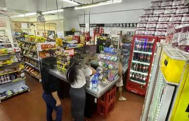 Imagem 4: Mercado em avenida de grande movimento Ref; 2871