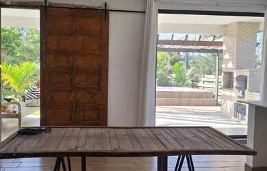 Imagem 5: Linda casa moderna em condomínio na praia