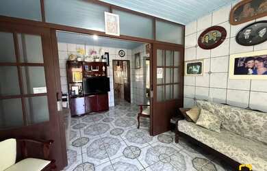 Imagem 5: Casa a venda com 3 dormitórios Semi Mobiliada - Bairro Carianos Florianópolis SC