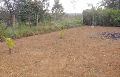 Imagem 4: Lote 1000 m², escritura e registro, plano, cercado, bem localizado, Jaboticatubas