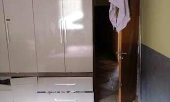 Imagem 5: Alugo casa ( no contrato) zap: *. Sozinha no lote