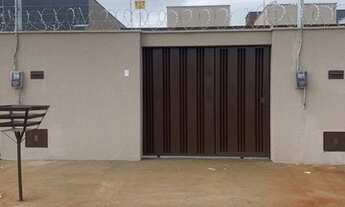 Imagem 2: Casas de esquina com 2 quartos e uma suíte, com excelente acabamento no Setor das Nações