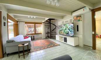 Imagem 3: Casa para Locação em Florianópolis, Santa Mônica, 5 dormitórios, 2 suítes, 7 banheiros, 6