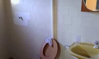 Imagem 7: Casa com piscina de esquina