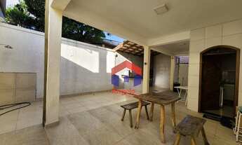 Imagem 3: Casa com 4 quartos à venda, 358 m² por R$ 1.200.000 - Santa Mônica - Belo Horizonte/MG