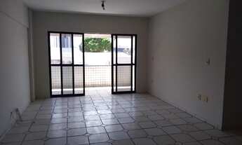 Imagem 4: Apartamento com 139m² - 3 quartos  varanda - 2 vagas  sombra  Lagoa Nova