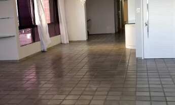 Imagem 3: AK.Vendo apartamento andar alto na beira mar,com 3 suítes, 3 vagas e móveis fixos