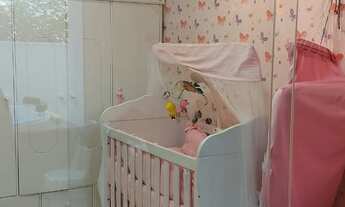 Imagem 6: Casa em Condomínio Fechado com Pé Direito Duplo na Ponta Negra