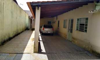 Imagem 2: Casa para Venda em Uberlândia, Jardim Patrícia, 3 dormitórios, 1 suíte, 3 banheiros, 4 vag