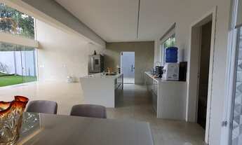 Imagem 6: Sítio Maravilhoso com Casa de 320m² Dois Pavimentos em Condomínio Fechado