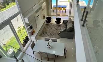 Imagem 4: Casa em Vilas do Atlântico<br><br>Terreno 377m2<br>Área construída 450m2