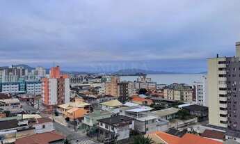 Imagem 5: Apartamento para venda com 2 quartos e vista mar Barreiros - São José - SC