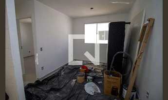 Imagem 2: Apartamento para Aluguel - Brás de Pina, 2 Quartos, 42 m2