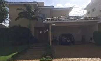 Imagem: Sobrado 4 dorm sendo 1 suíte. - Swiss Park