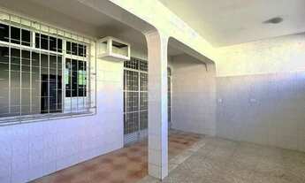 Imagem 2: Casa para aluguel, 2 quartos, 2 suítes, 2 vagas, Grageru - Aracaju/SE