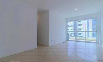 Imagem 2: Apartamento para Venda em Rio de Janeiro, Freguesia (Jacarepaguá), 3 dormitórios, 1 suíte